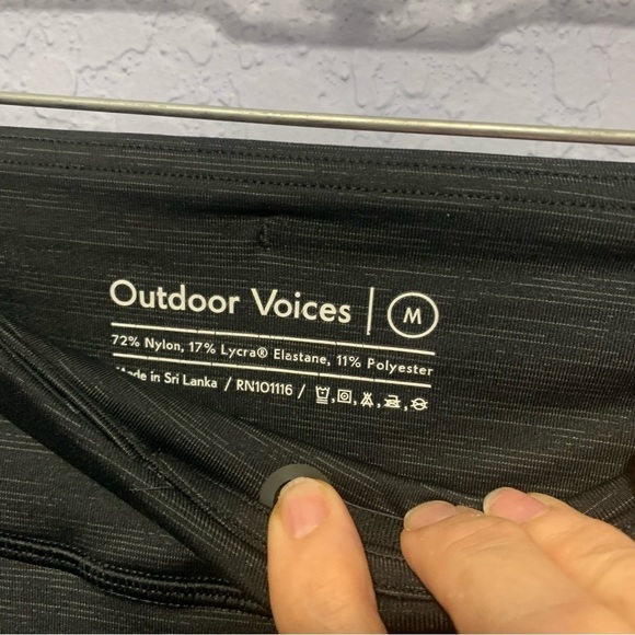 Outdoor Voices Gray Marled Drawcord Pocket Cropped Leggings - Picture 2 of 8